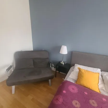 Apartment Centre